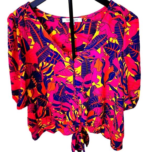 NWOT Tropical Island Vibe Blouse | Puffy Sleeve V Neck with Tie Bottom Size XL - Picture 2 of 8